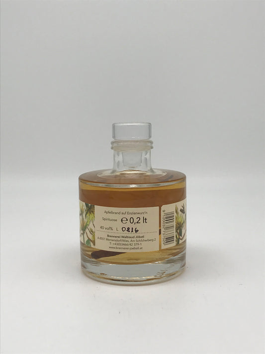 Angesetzter Apfelbrand auf Enzian Wurz'n, Jöbstl, 40% Vol., 0,2 l Fl.