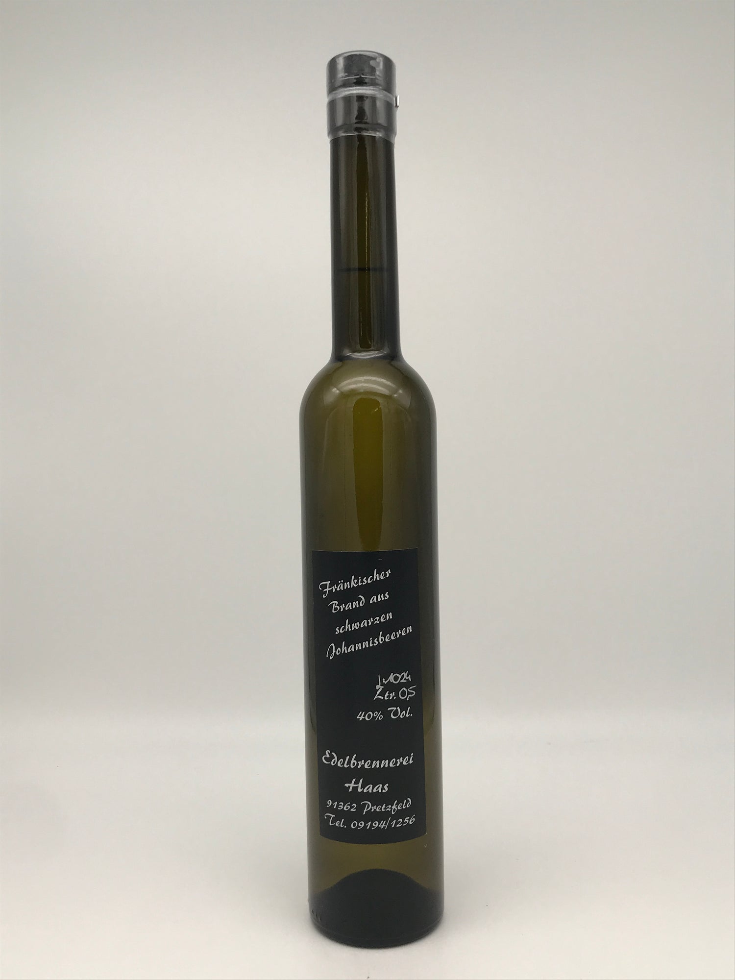 Schwarzer Johannisbeerbrand 40 % Vol., 0,5 l Flasche
